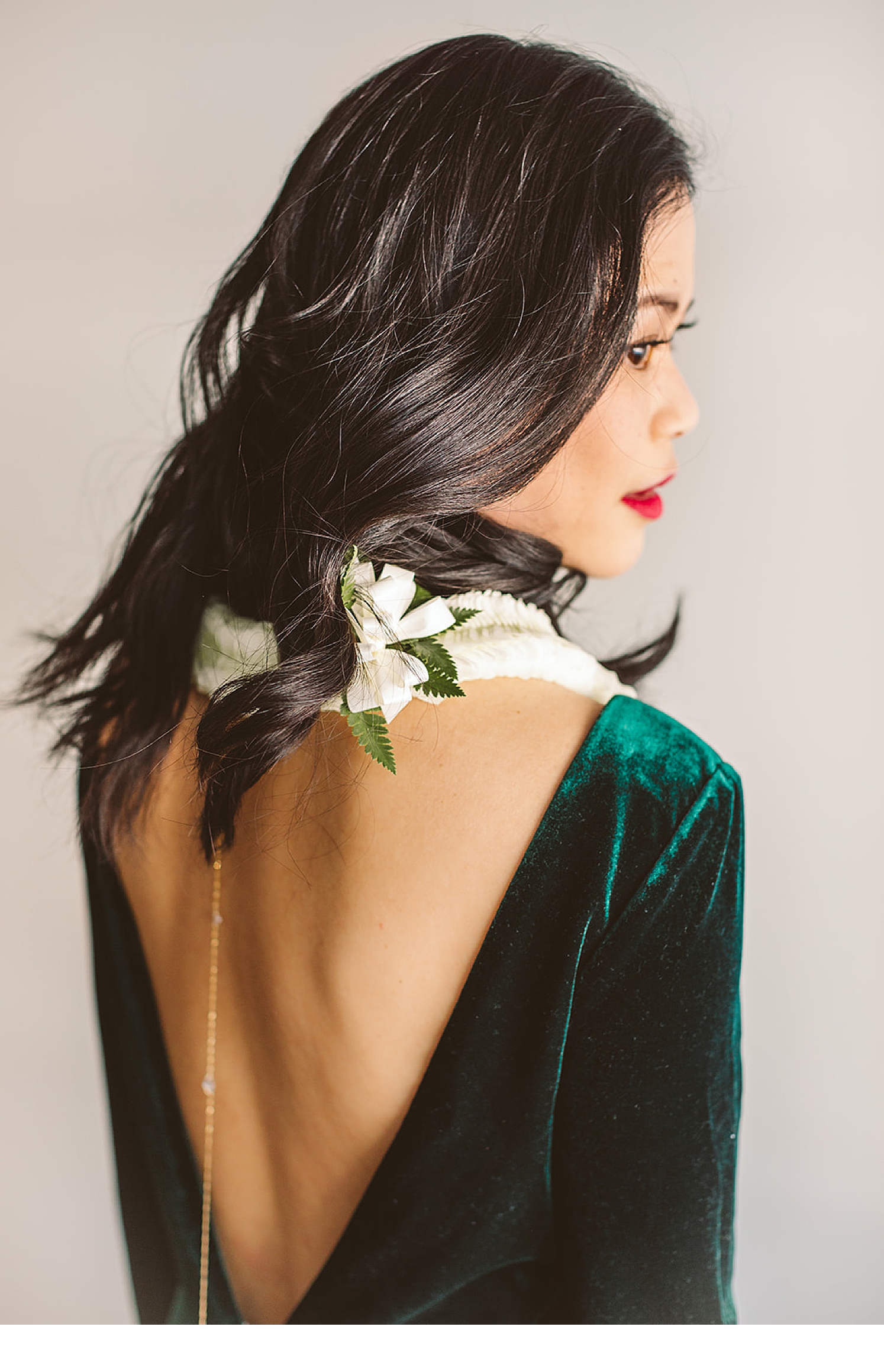 Boston-bride-in-backless-elopement-gown