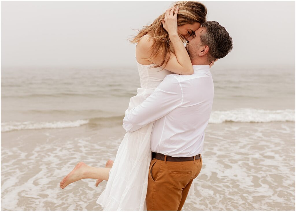 Beach-engagement-pictures
